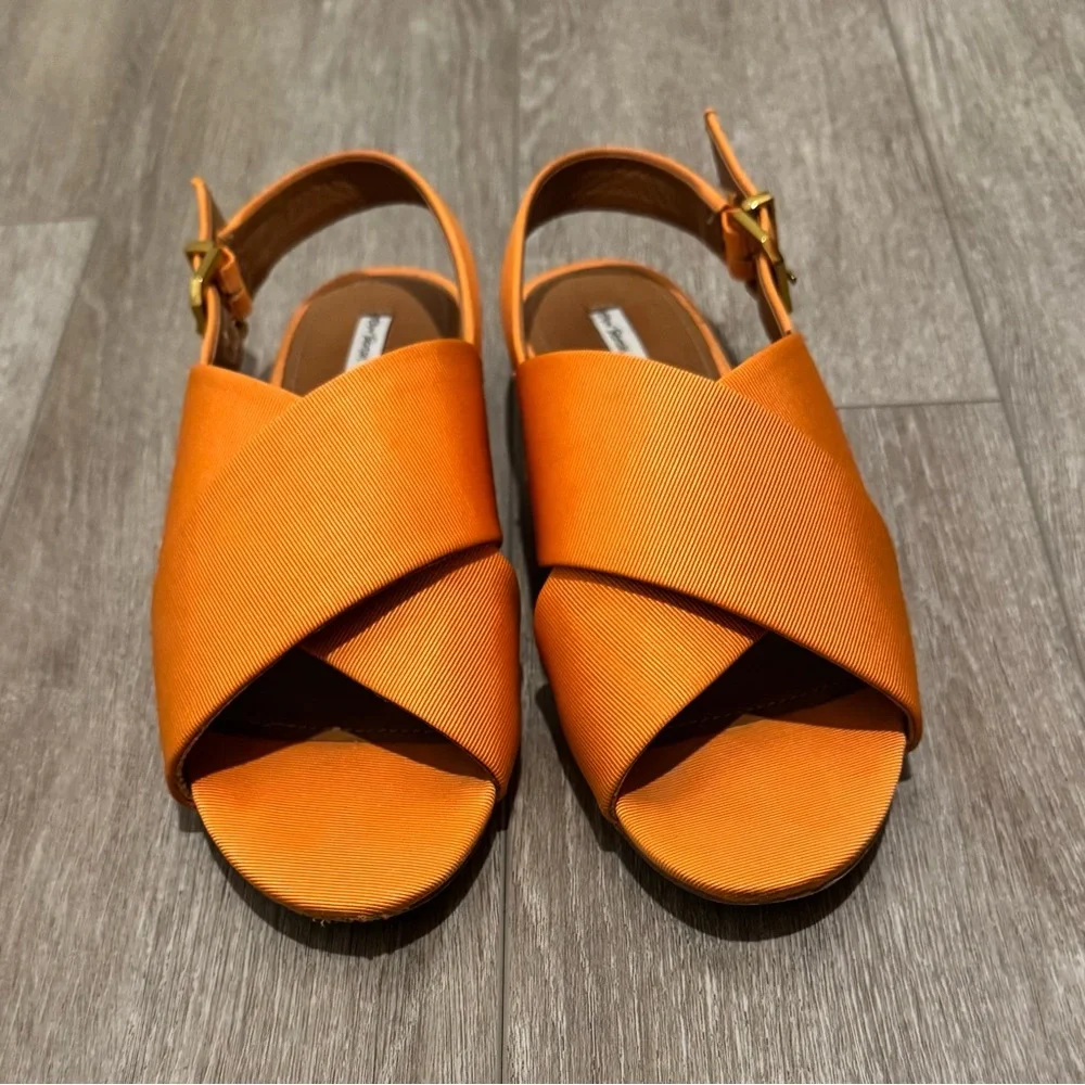 & Other Stories Criss Cross Slingback Open Toe Flat Sandals - Picture 2 of 9